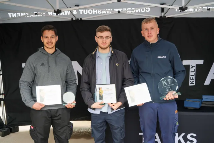 KELLY TANKS AWARDS 21