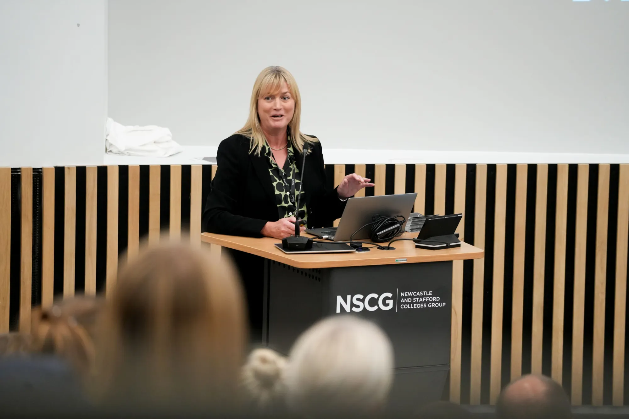 HE PROGRESSION EVENING WEB 23