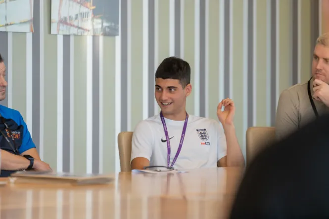 So TM DECEMBER web 17