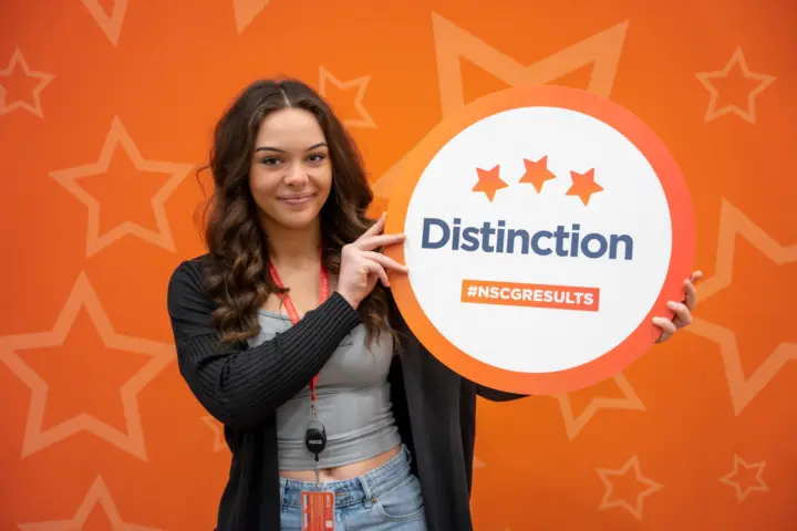 BTECRESULTSDAY 25 web 106 TAYLORPULLIN