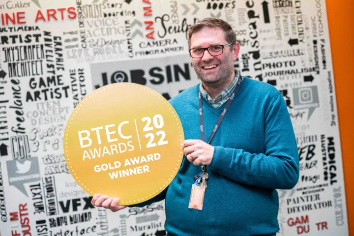 MARK CRUXTON BTEC 3 WEB