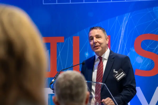IOT LAUNCH WEB 70
